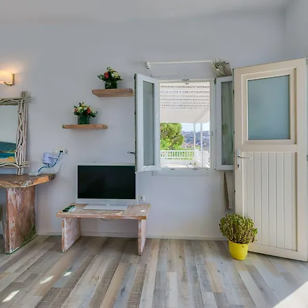 Guest house With-inn Mykonos Tourlos