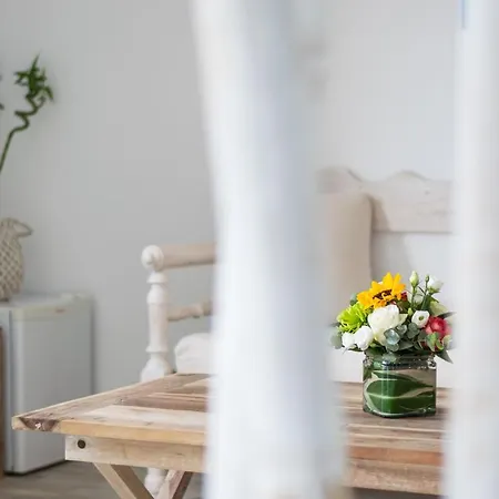 With-inn Mykonos 4* تورلوس