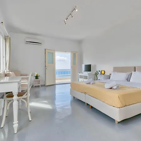 With-inn Mykonos 4* טורלוס