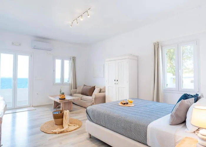 招待所 With-inn Mykonos