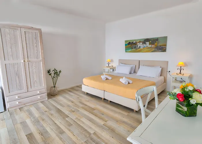 With-inn Mykonos Tourlos