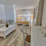 Gæstehus With-inn Mykonos