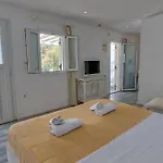 With-inn Mykonos Gæstehus Tourlos