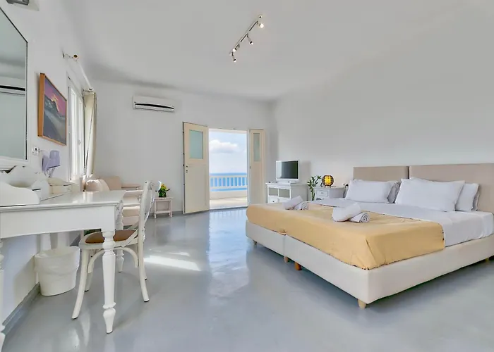 With-inn Mykonos 4* טורלוס